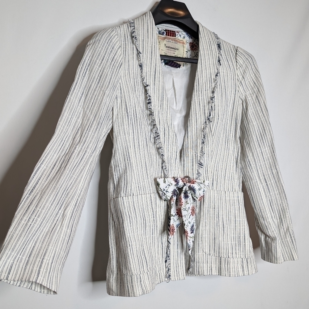 Deconstructed blazer by Anthropologie - Picture 9 of 16